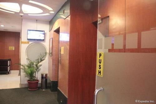 酒店 Sogo - Alabang Montillano