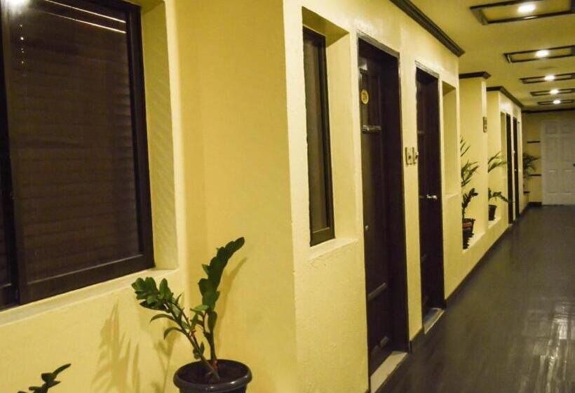 هتل Sogo Pasay Wood Street