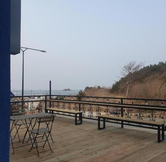 Отель Sokcho Marine Pension