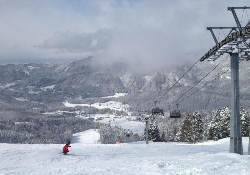 酒店 Tateyama Kokusai
