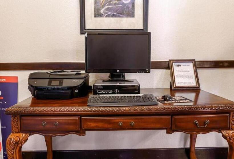 ホテル The Alcalde