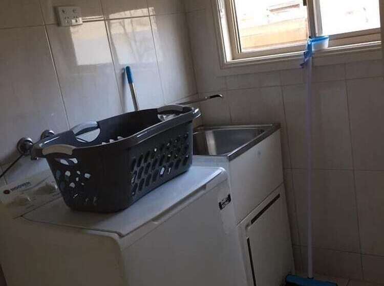 Отель The Astra