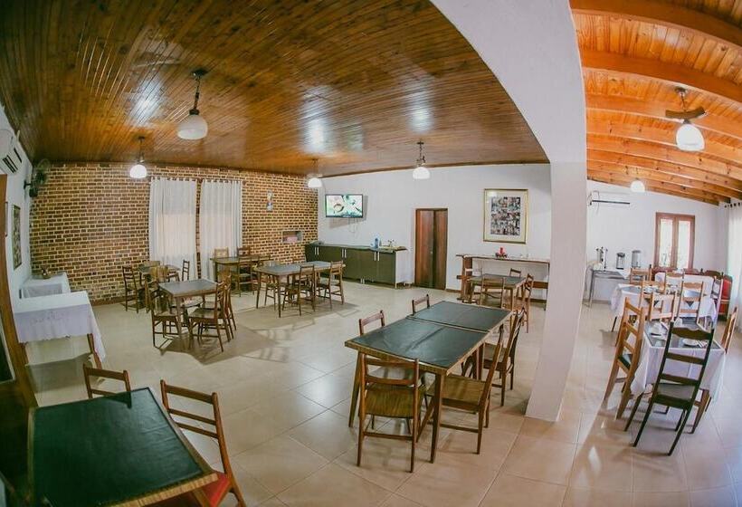 בית מלון כפרי Tierra Colorada