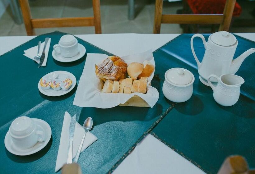 בית מלון כפרי Tierra Colorada