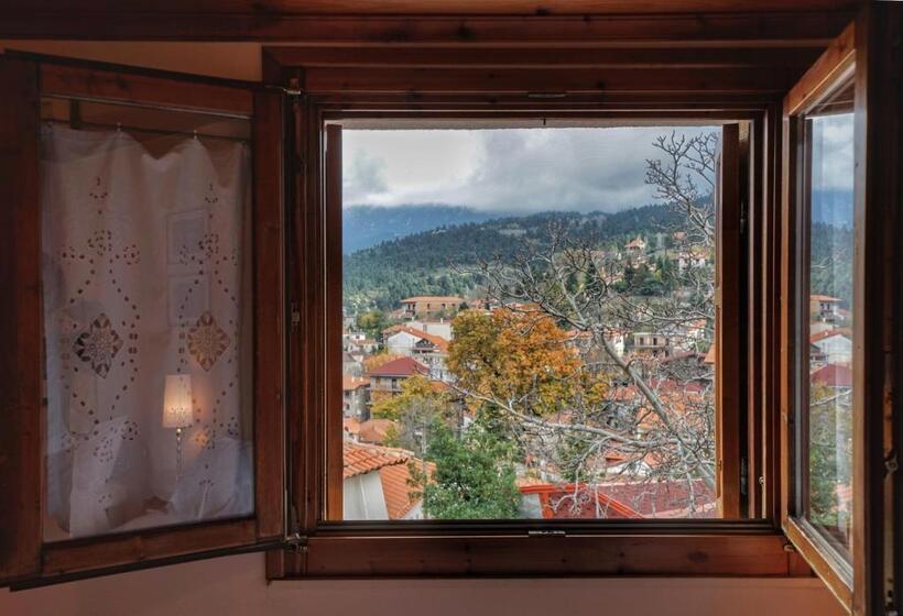 酒店 To Balkoni Tis Agorianis