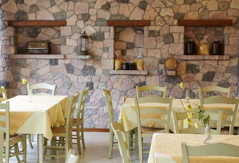 酒店 To Balkoni Tis Agorianis