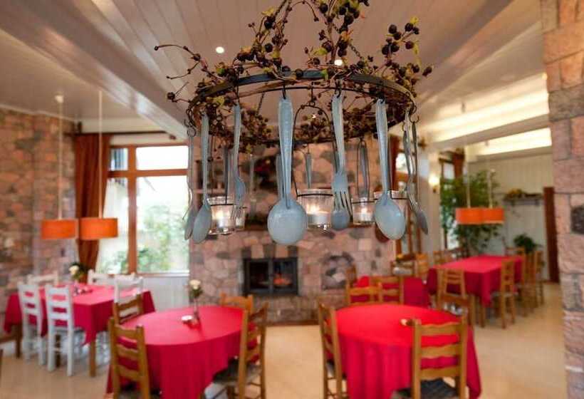 酒店 To Balkoni Tis Agorianis