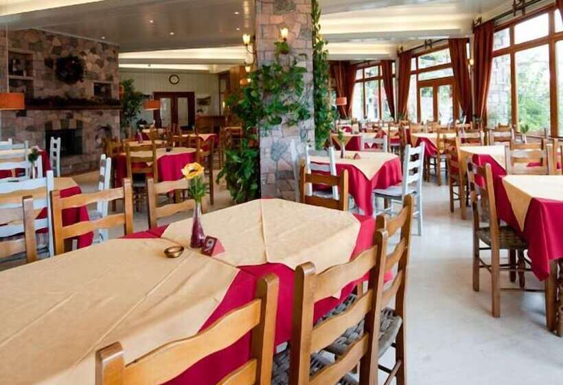 酒店 To Balkoni Tis Agorianis