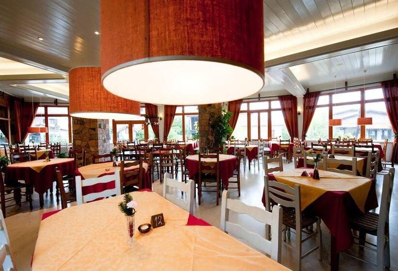 酒店 To Balkoni Tis Agorianis