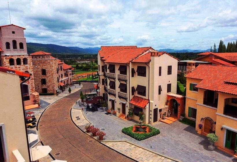 호텔 Toscana Town Square Suites