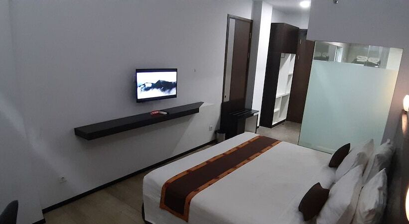 Xtra Hotel Bengkulu