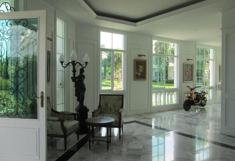 Kensington English Garden Resort Khaoyai