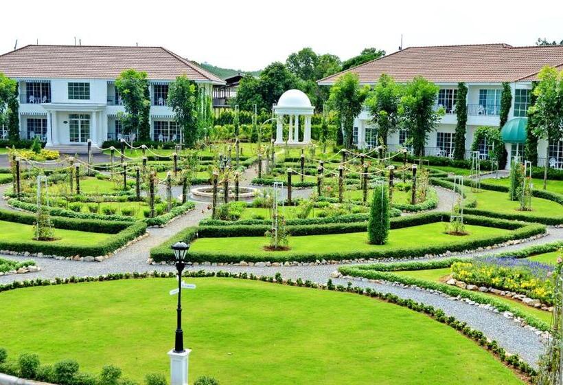 Kensington English Garden Resort Khaoyai