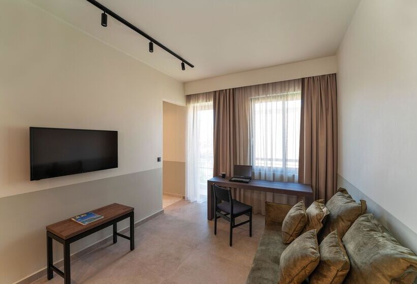 Mariette Rhodes Urban Suites