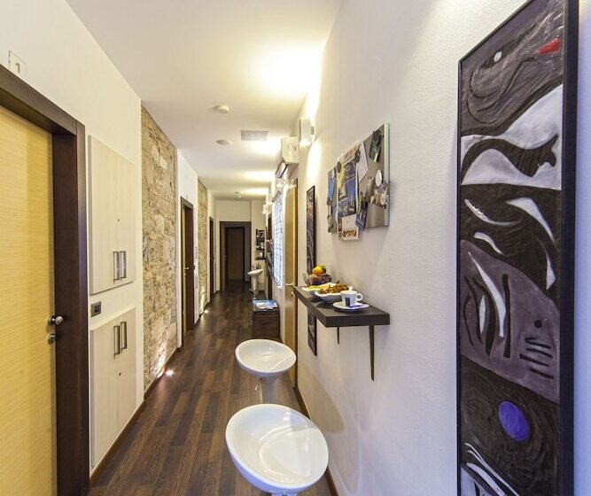 Marmontova Luxury Rooms