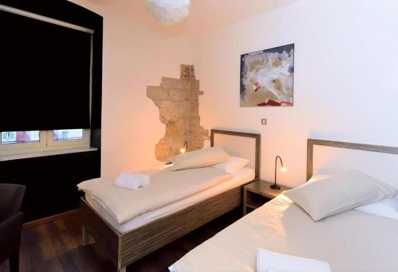 Marmontova Luxury Rooms