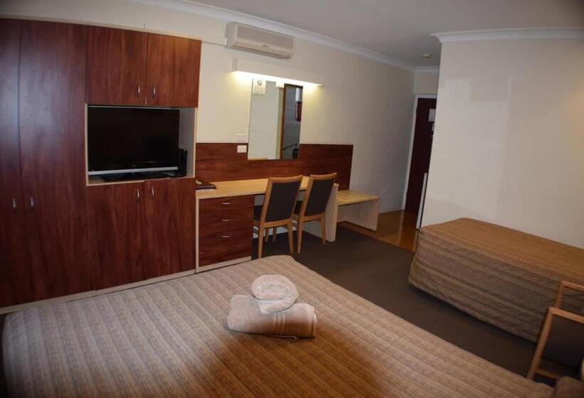 فندق على الطريق Acacia Motor Inn