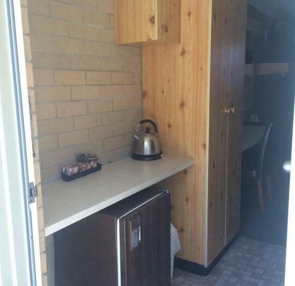 فندق على الطريق Alexander Motor Inn