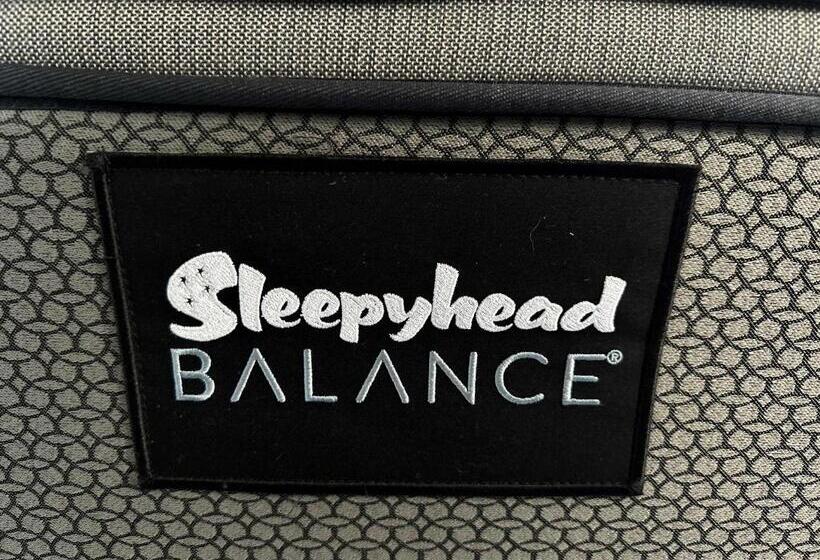 Мотель Apex On Fenton