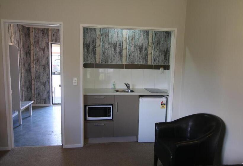 Мотель Apex On Fenton