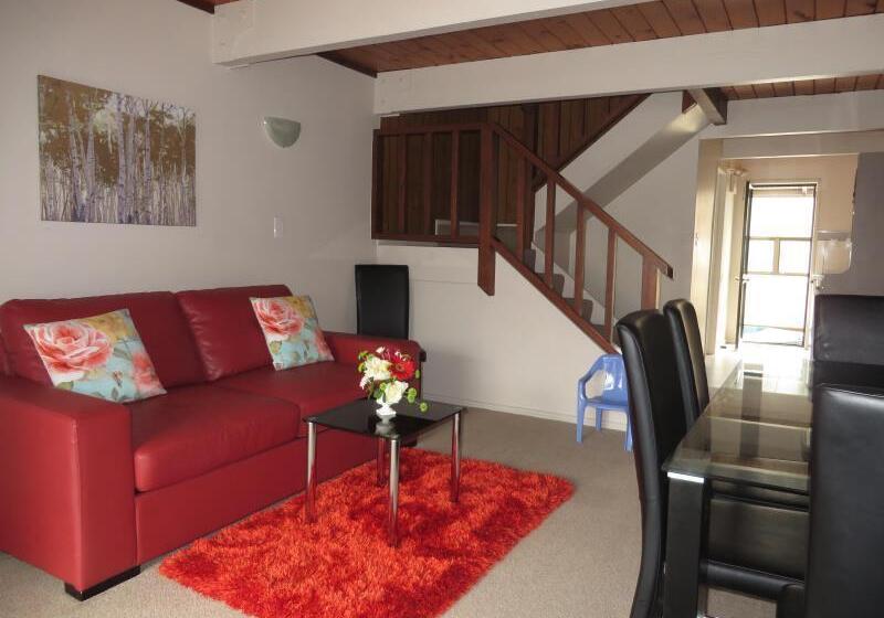 Мотель Apex On Fenton