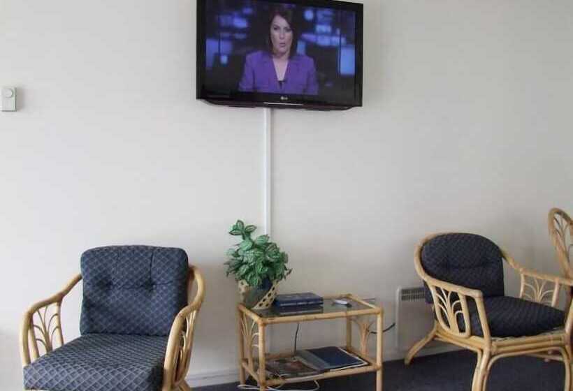 فندق على الطريق Sails Motor Inn