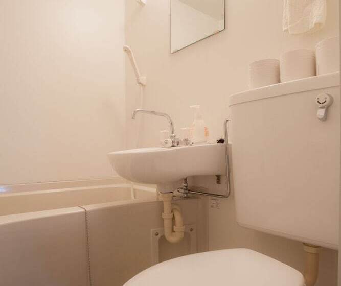 Nagoya Travellers Hostel