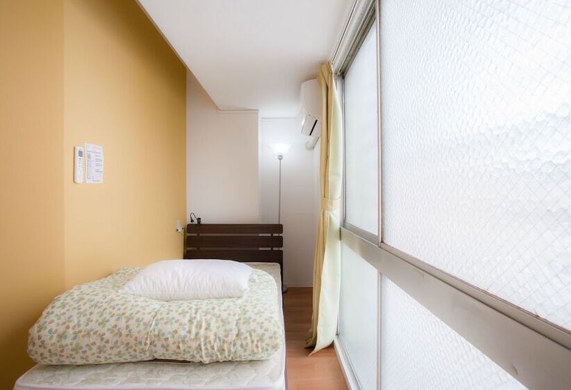 Nagoya Travellers Hostel