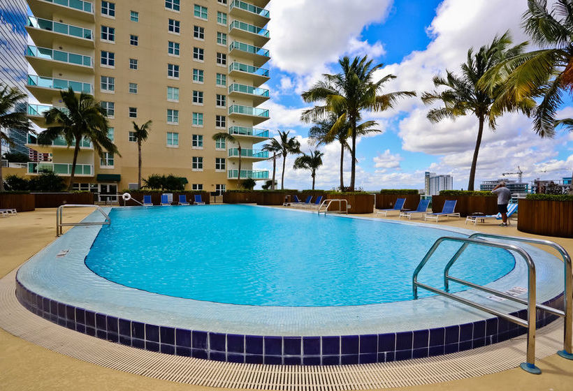 Nuovo  Downtown Miami / Brickell