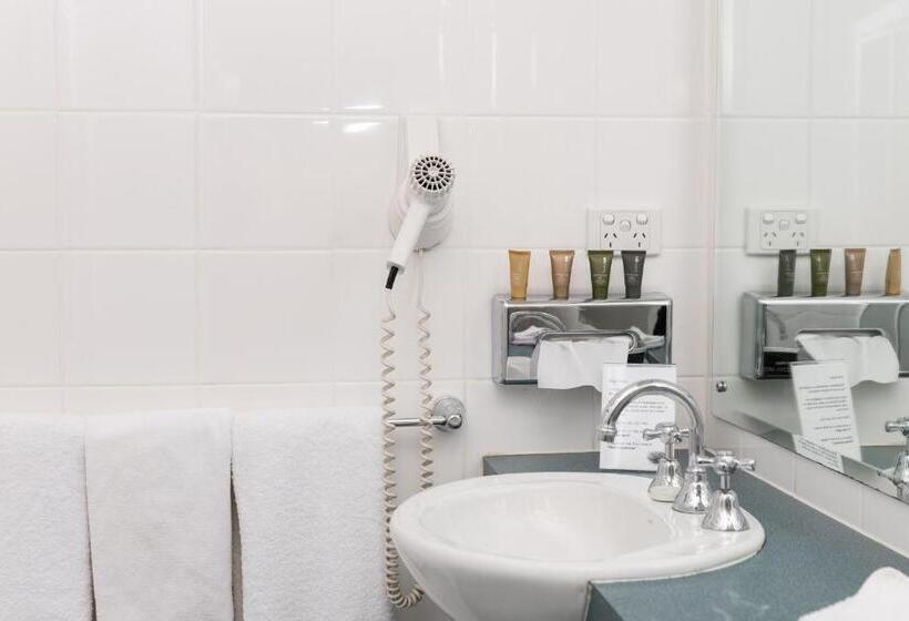 Pastoral Hotel Motel