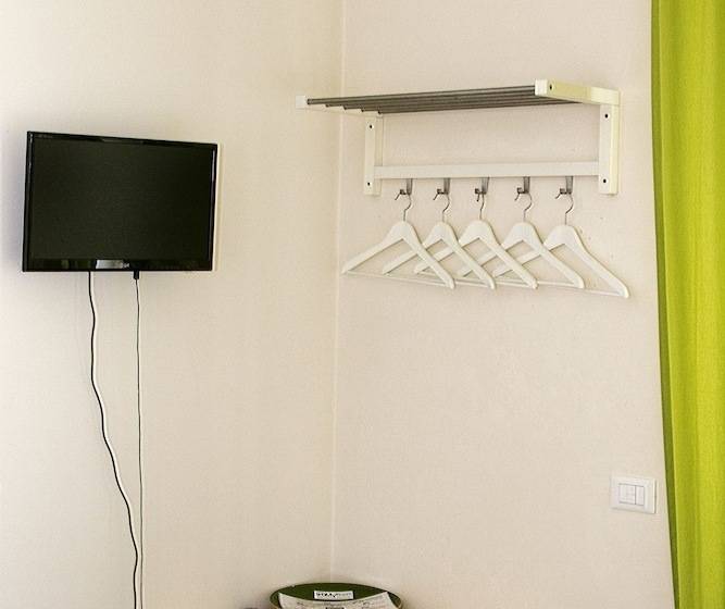 پانسیون Ecologic Moroni