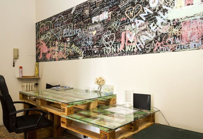 پانسیون Ecologic Moroni