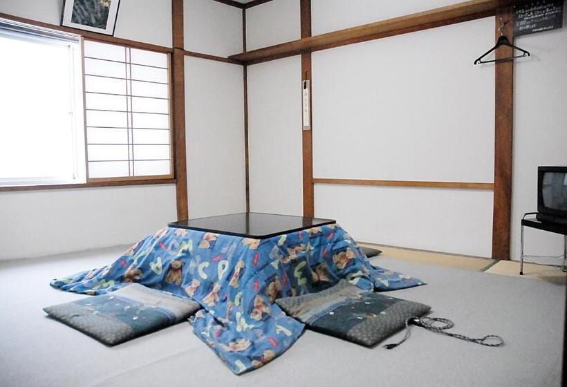 膳宿费 Family House Akashiya