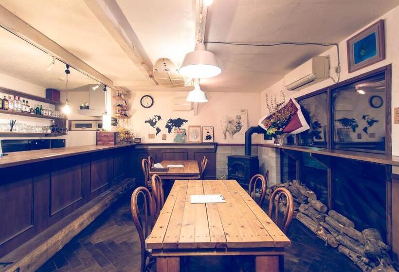 פנסיון Guest House Waya