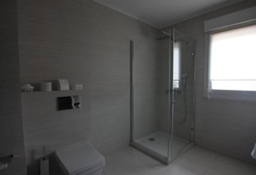 Пансион Hôtel Le Cheval Blanc