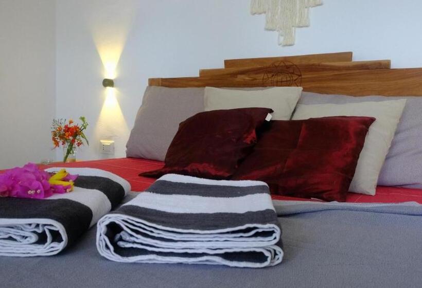 بنسيون Kobe House