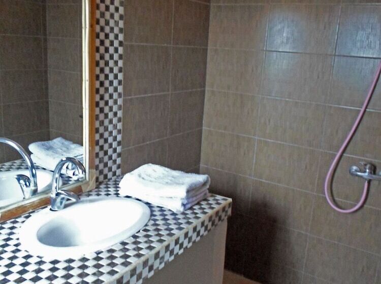 پانسیون Lescale De Ouarzazate