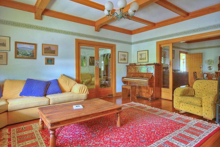 پانسیون Melville House Bed And Breakfast