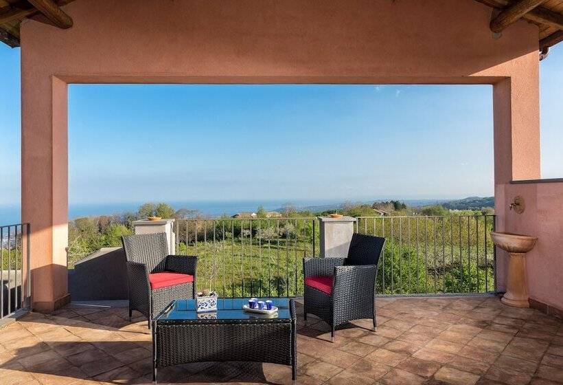 פנסיון Nake Residenza Artistica