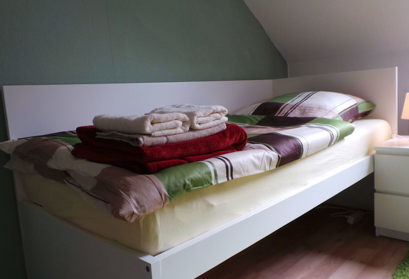 膳宿费 Schlafgelegenheit