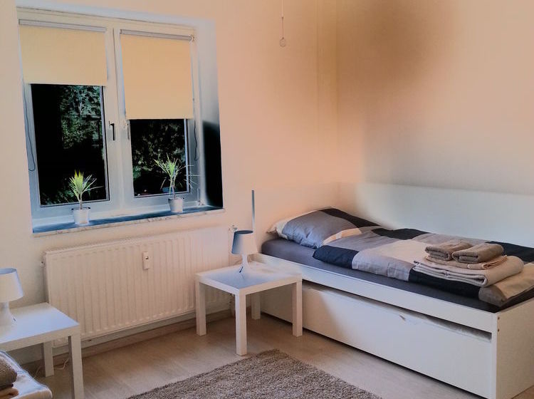 膳宿费 Schlafgelegenheit