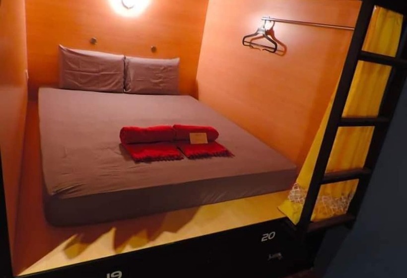 Skypod Hostel