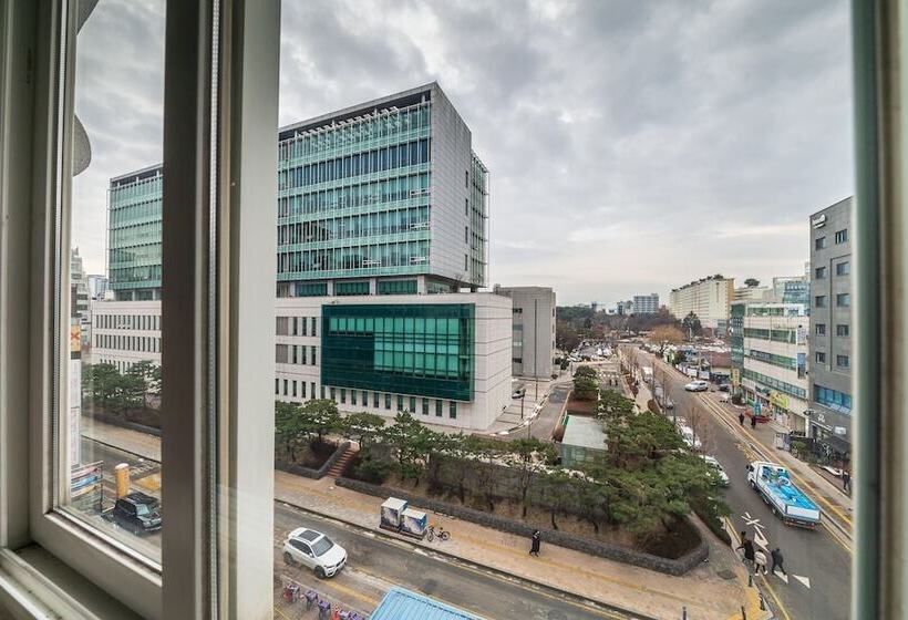 Suwon Hotel Pacific 37