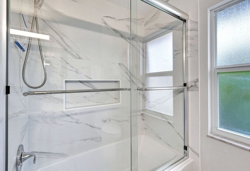 Villa Emerald Coast  Private Villa