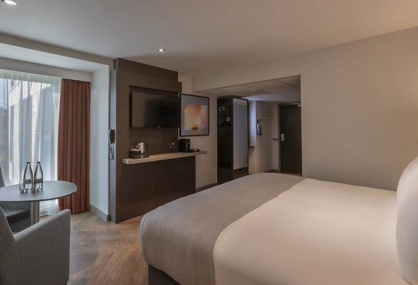 Maldron Hotel Finsbury Park, London