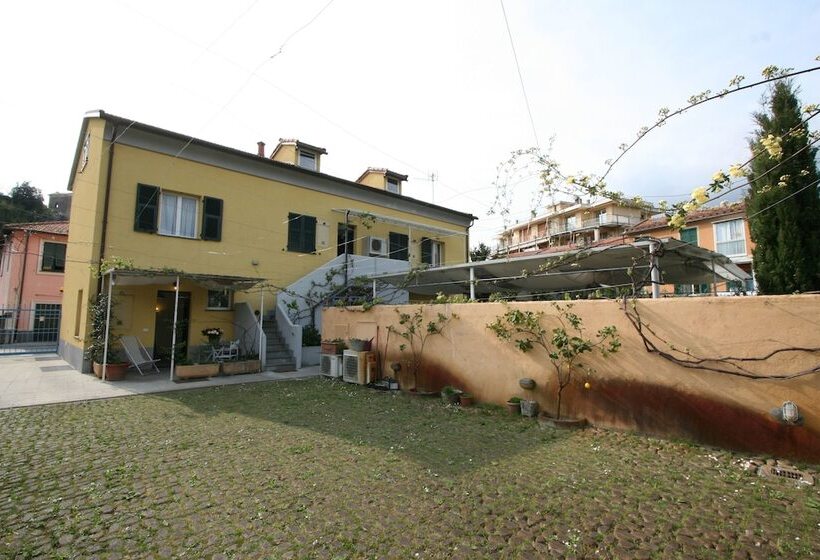 La Pergola Dei Paggi