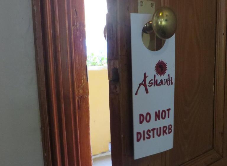 旅馆 Ashanti Lodge Backpackers