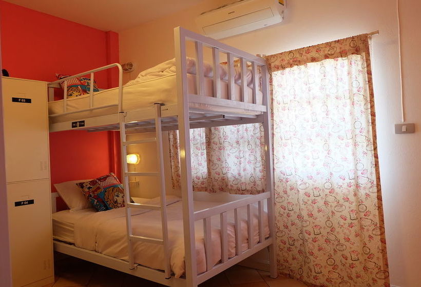 Finlay House   Hostel
