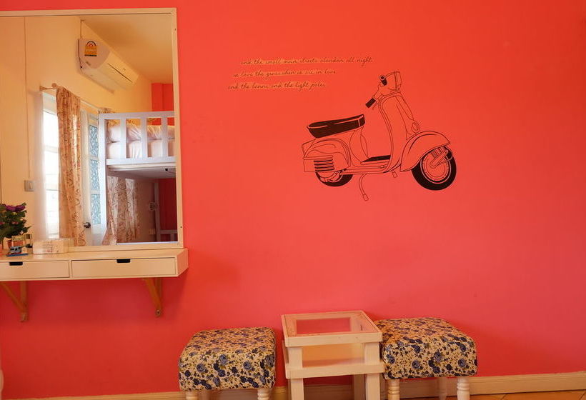 Finlay House   Hostel