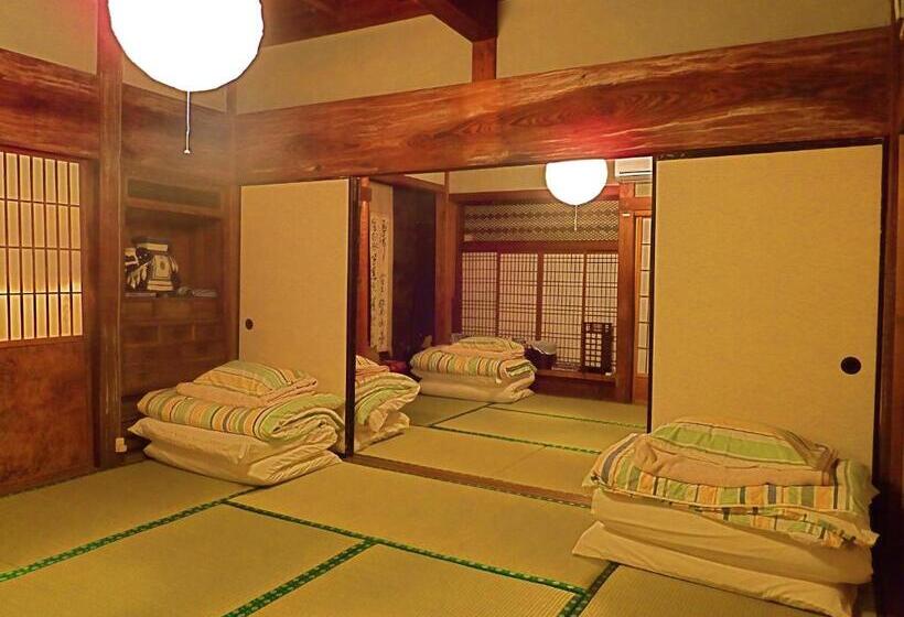 فندق صغير Kominka Sharehouse Hooju